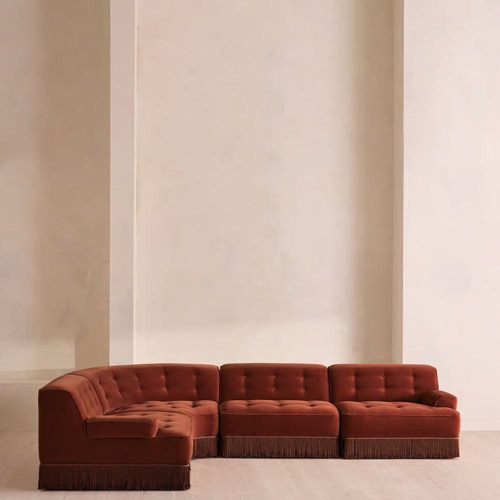 Elena Püsküllü Kadife Koltuk