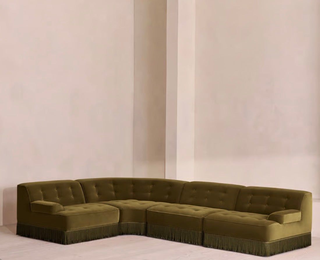 Elena Püsküllü Kadife Koltuk