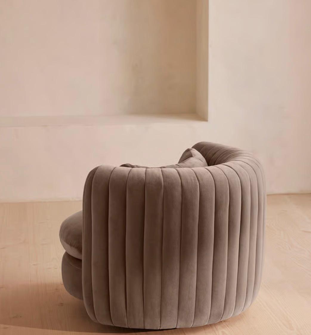 Melora Kadife Berjer