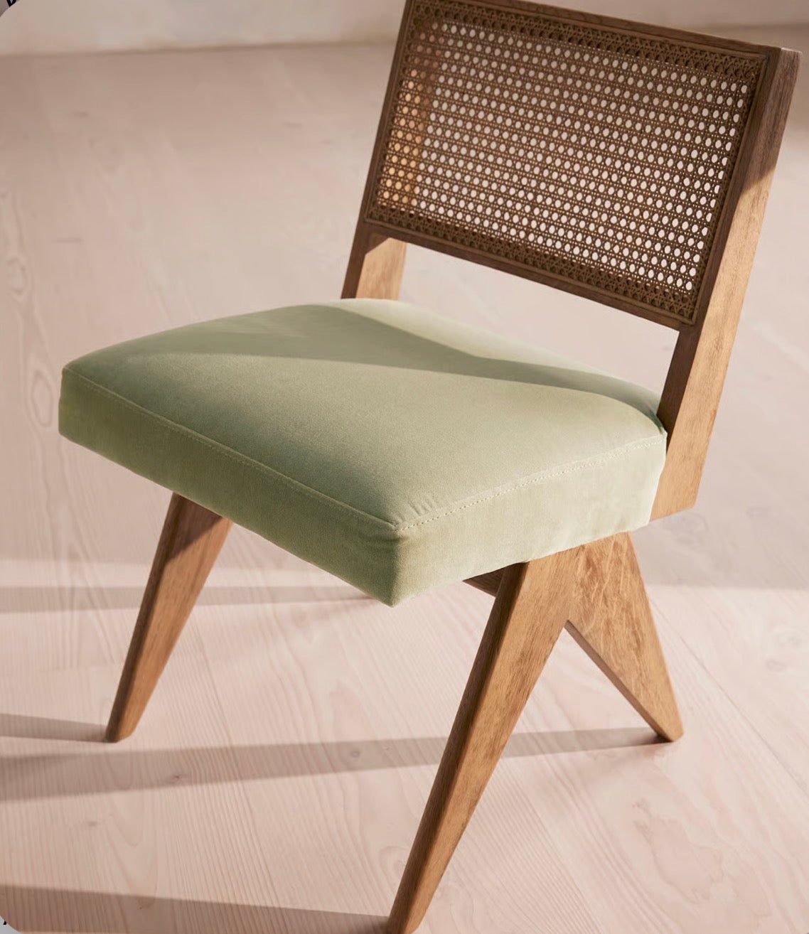 Nora Ahşap Hazeranlı Sandalye