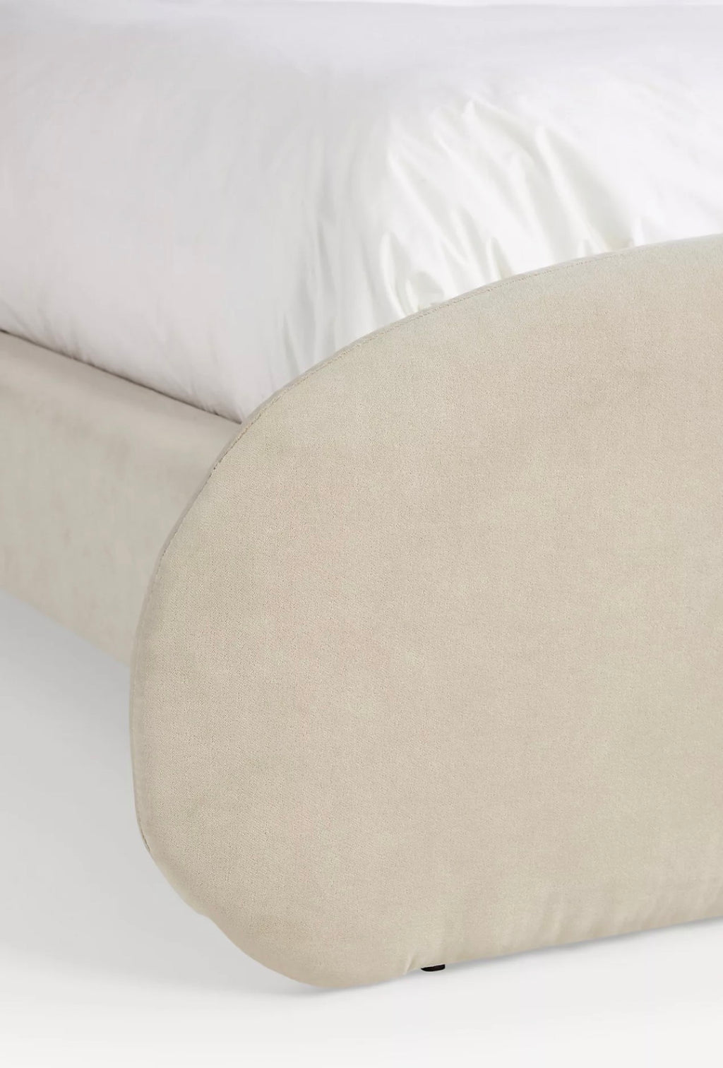 Evara Kadife Karyola