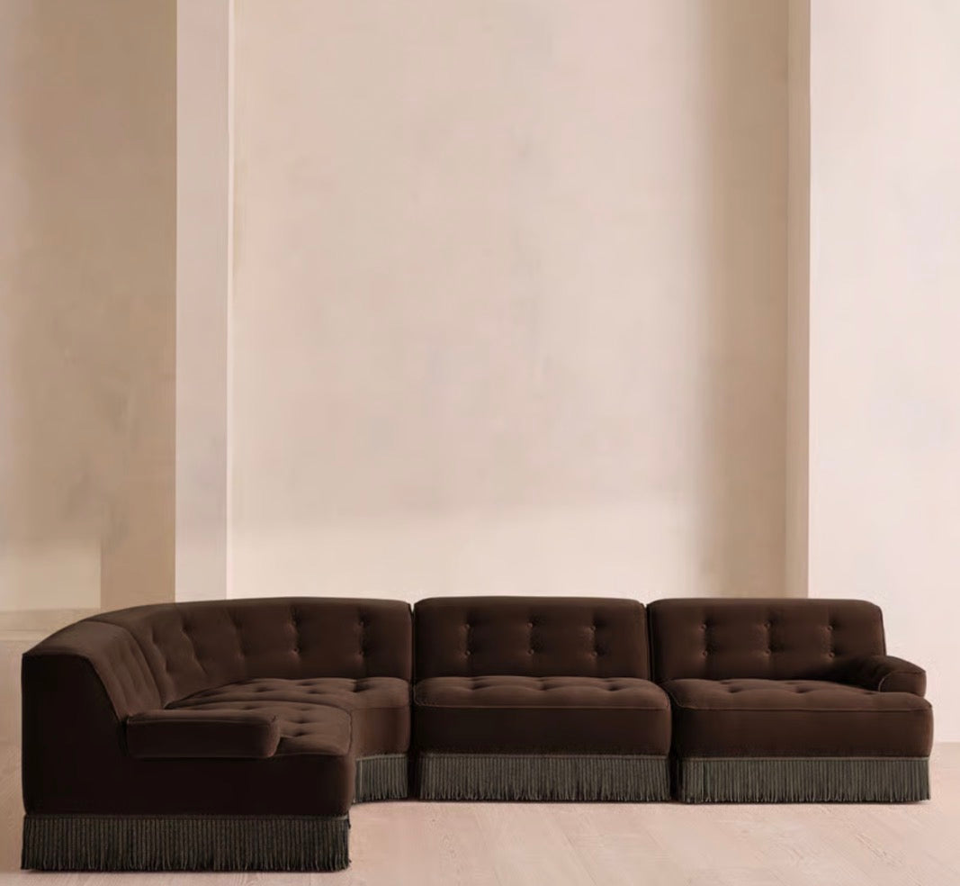 Elena Püsküllü Kadife Koltuk