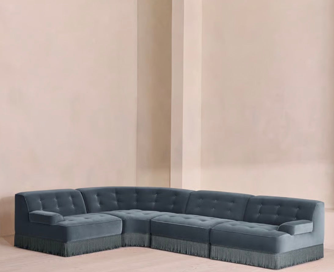 Elena Püsküllü Kadife Koltuk