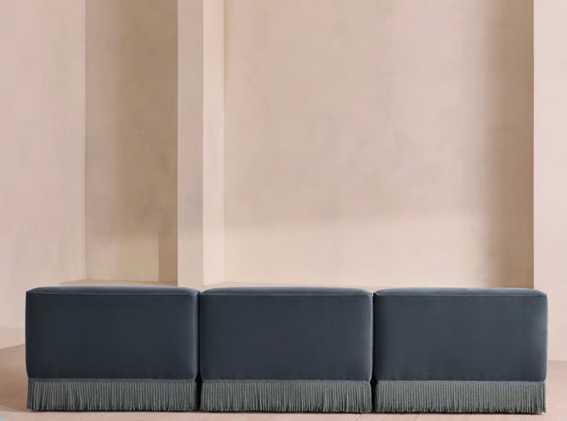 Elena Püsküllü Modüler Kadife Koltuk