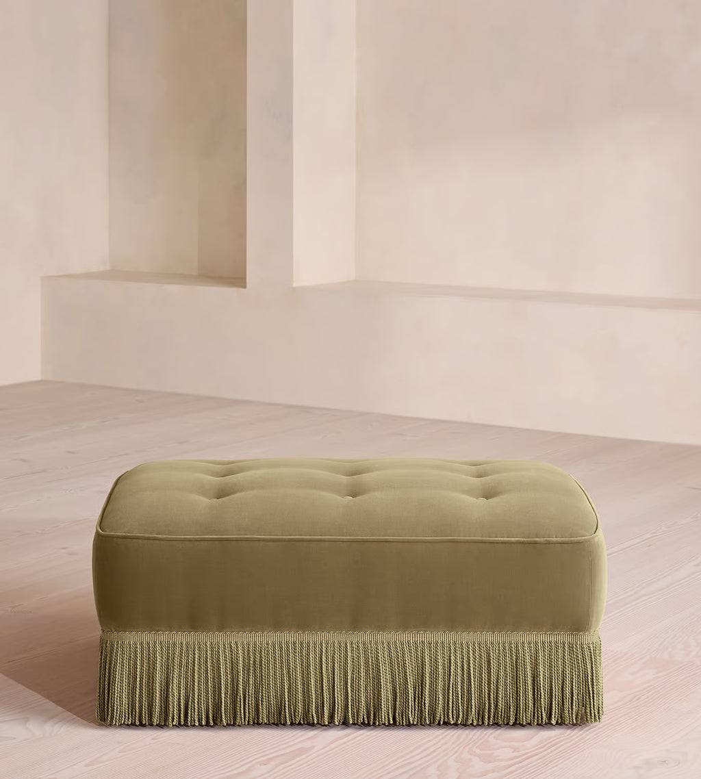 Elena Püskülü Puf