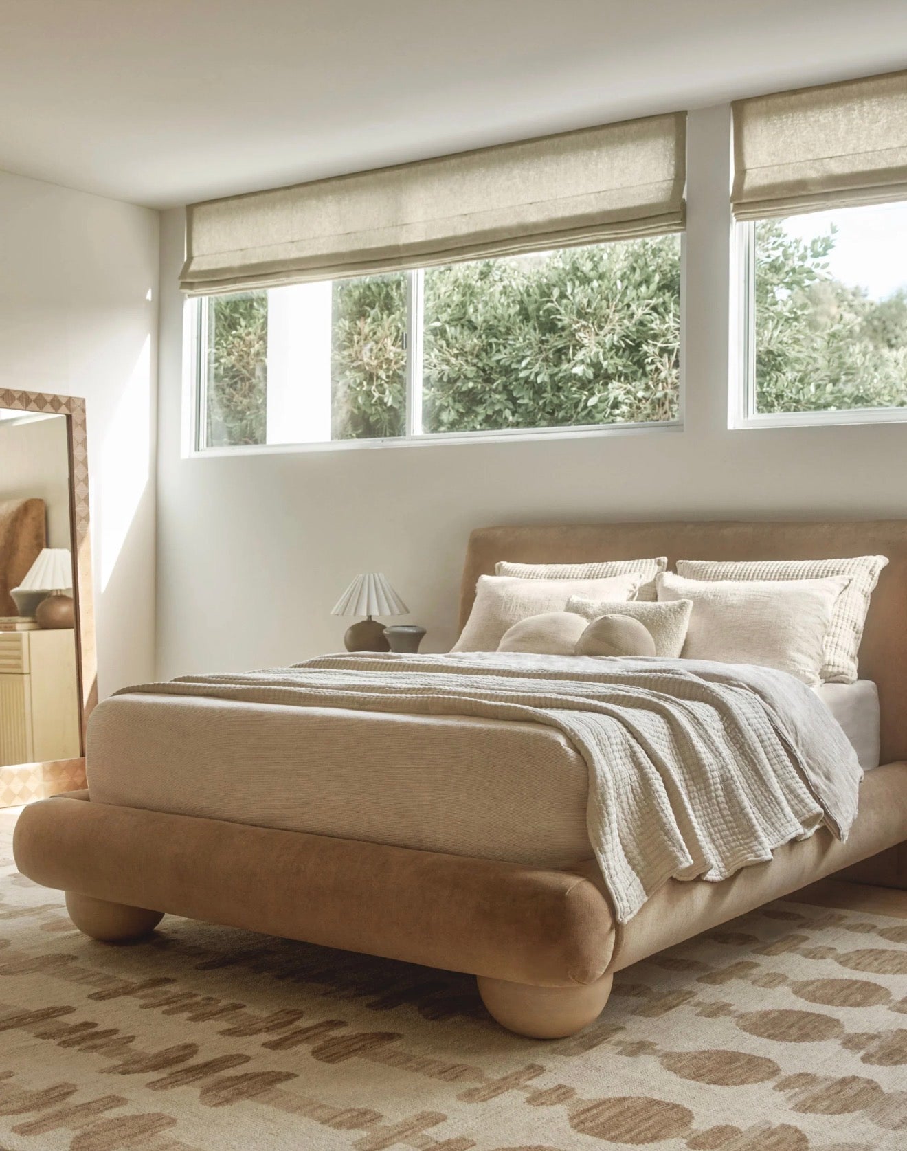 Ferra Kadife Karyola