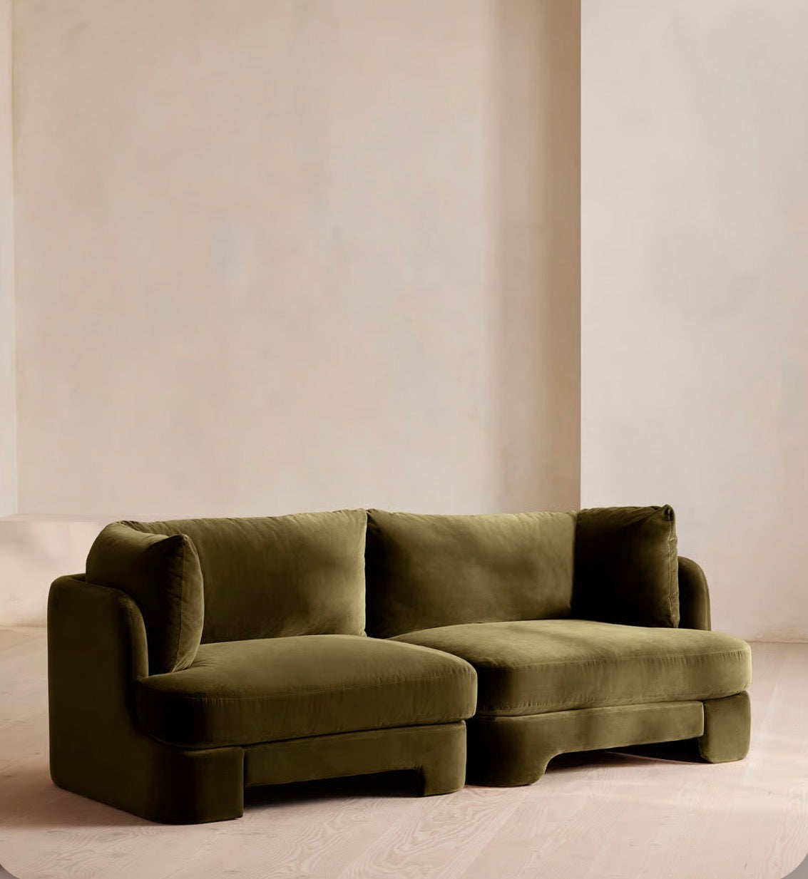 Florin Kadife Sofa