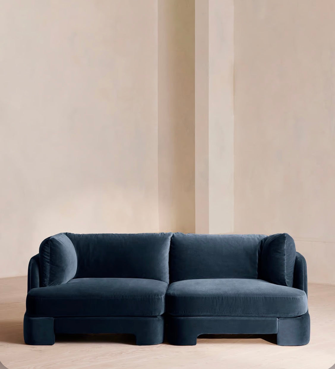 Florin Kadife Sofa