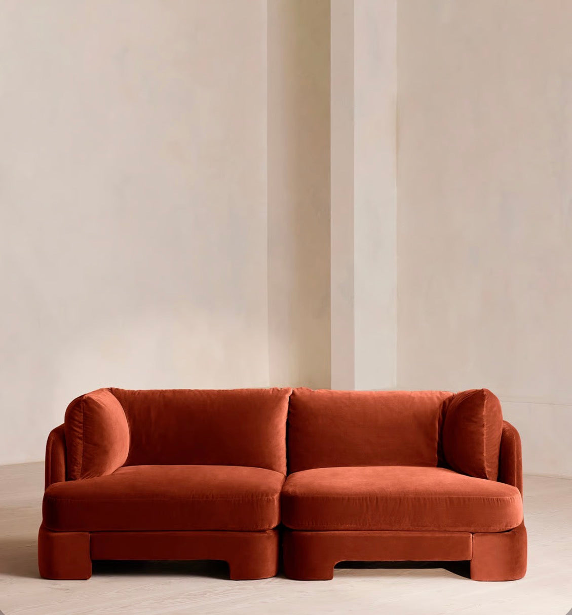 Florin Kadife Sofa
