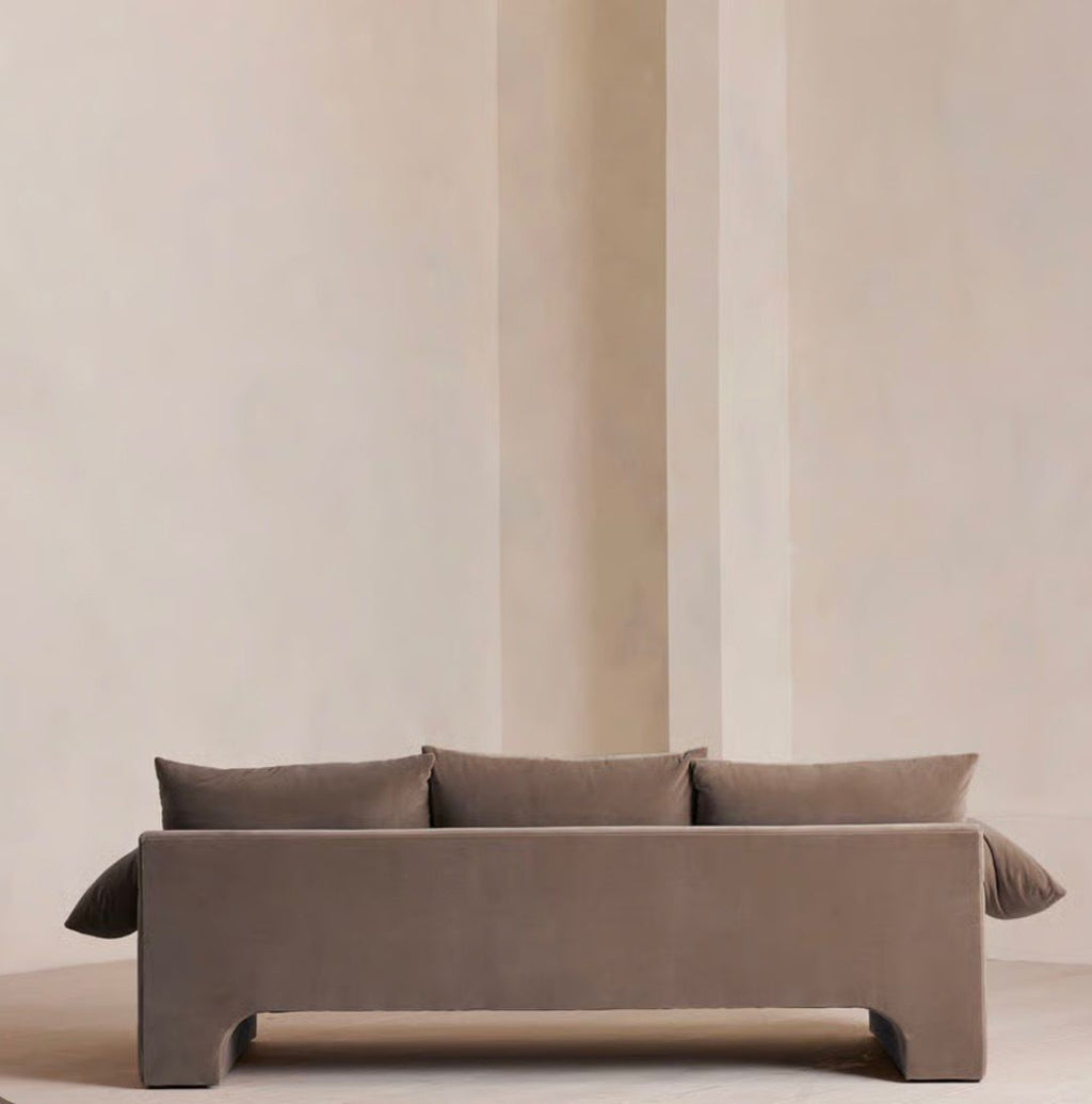 Lumira Kadife Sofa