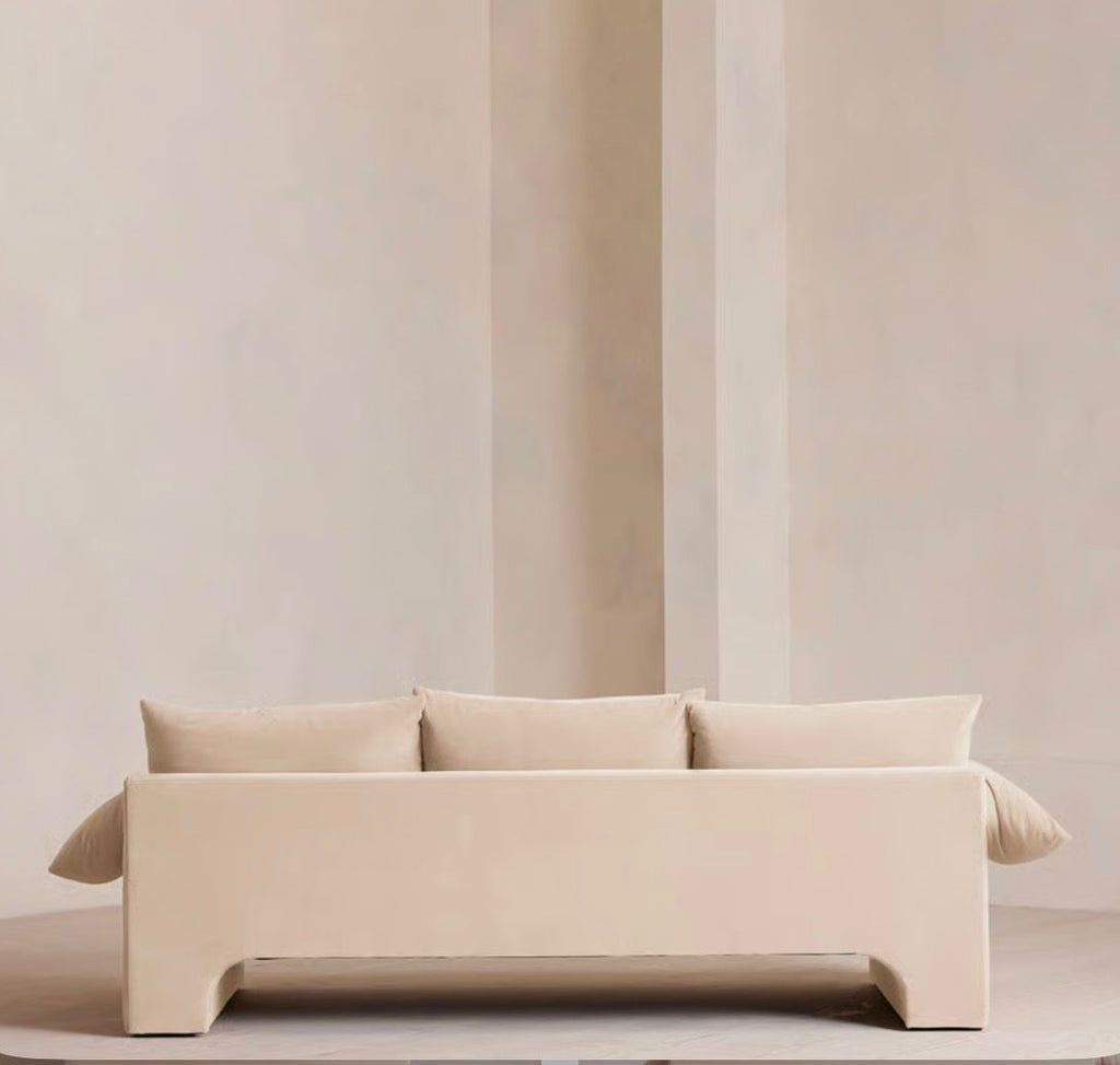 Lumira Kadife Sofa