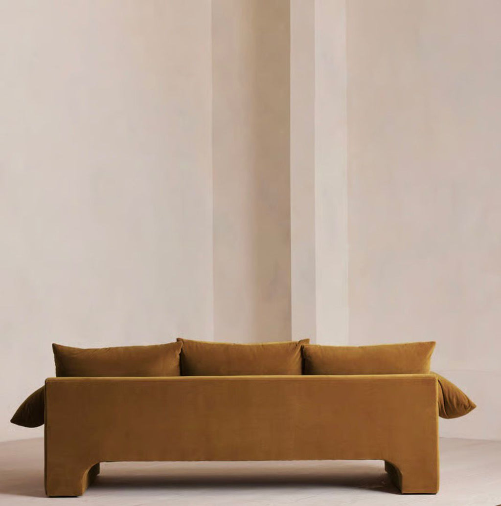 Lumira Kadife Sofa