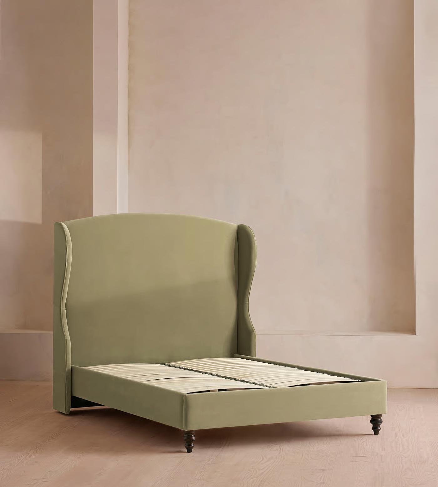 Lurine Kadife Karyola