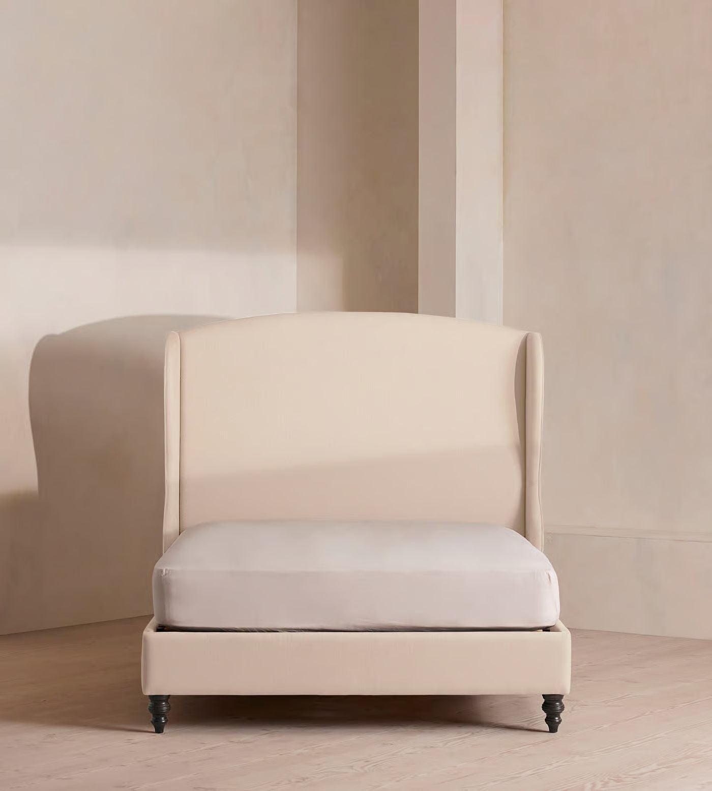 Lurine Keten Karyola