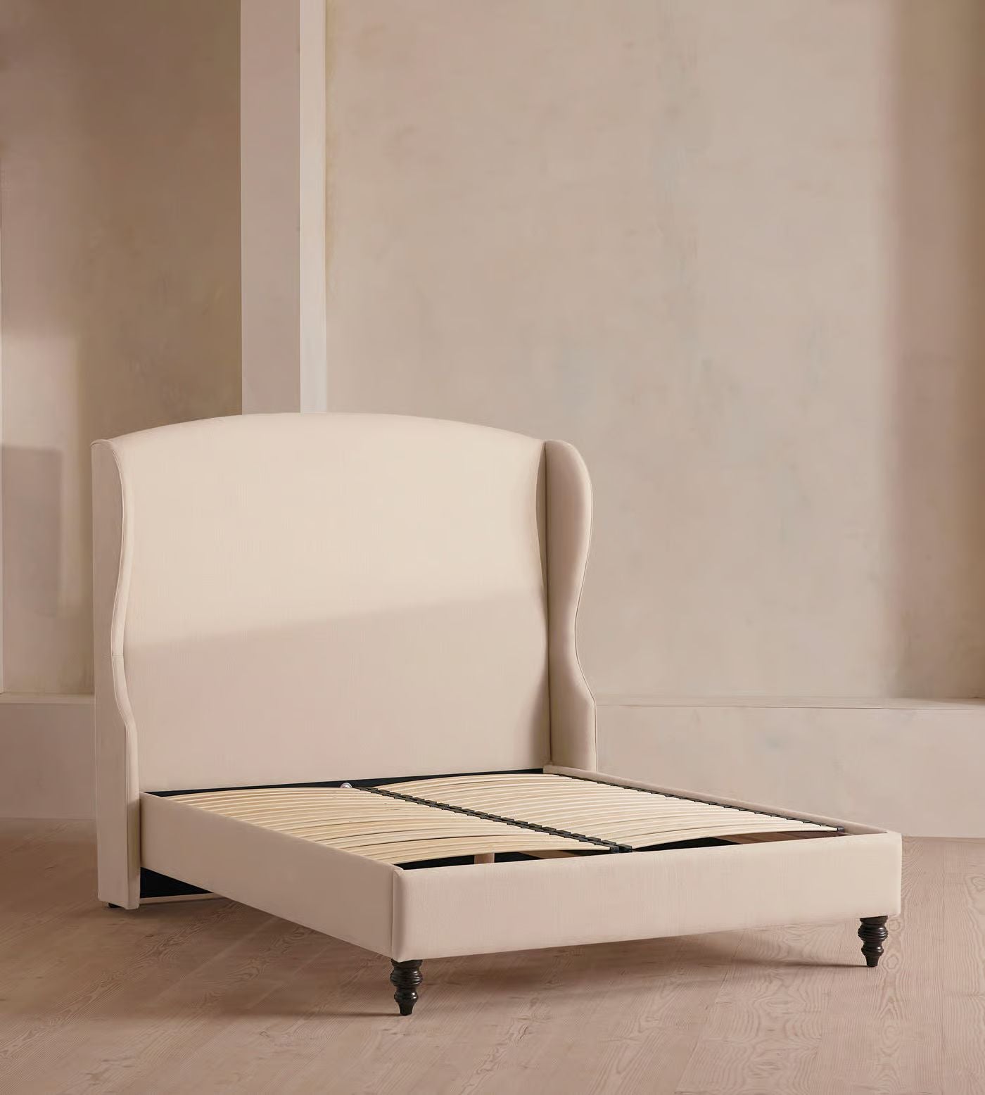 Lurine Keten Karyola