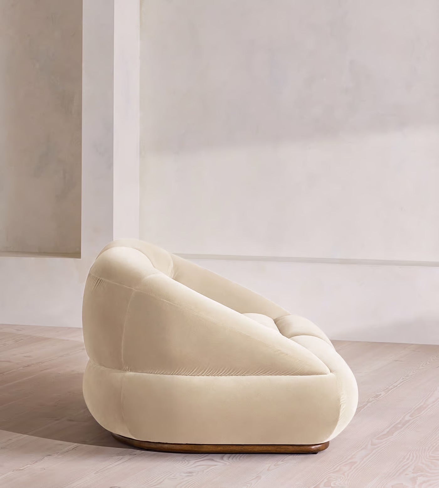 Pernal Sofa