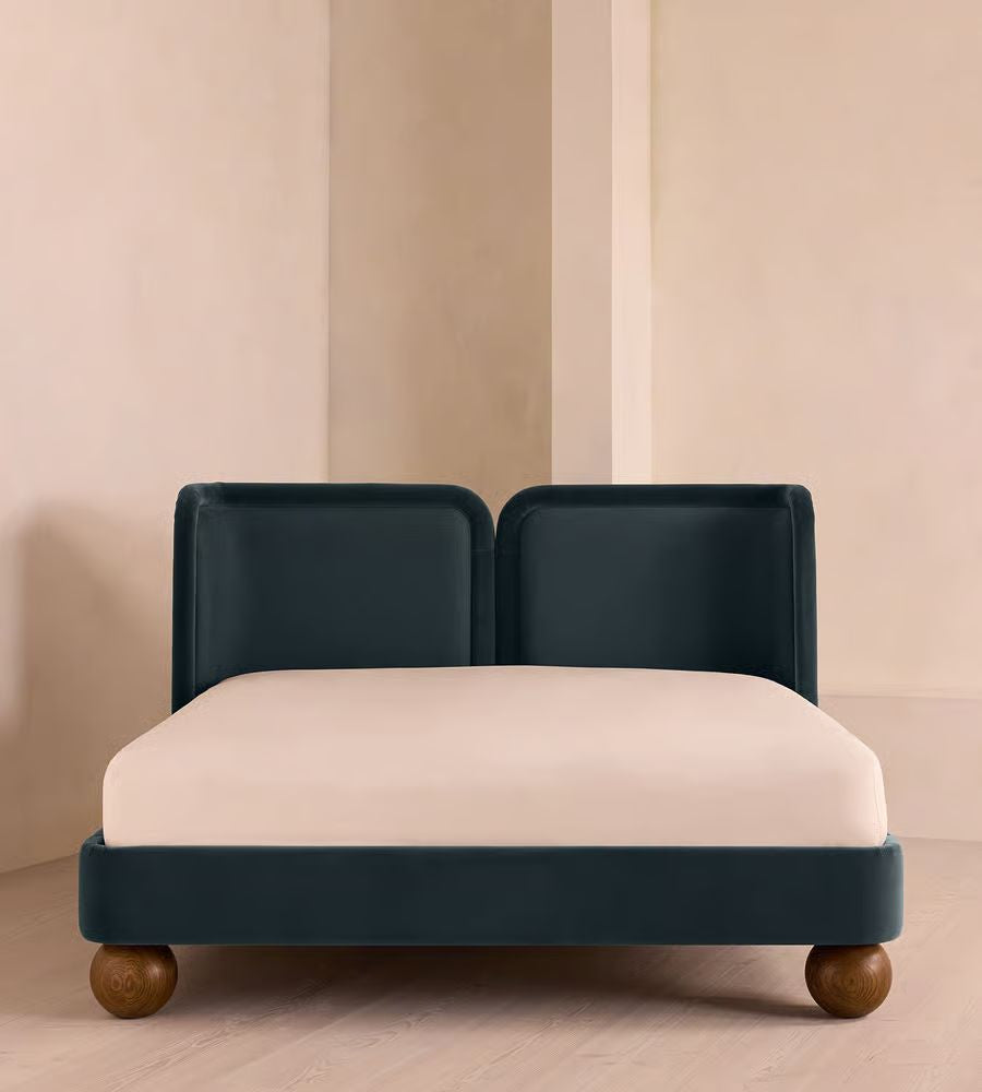 Rivon Kadife Karyola