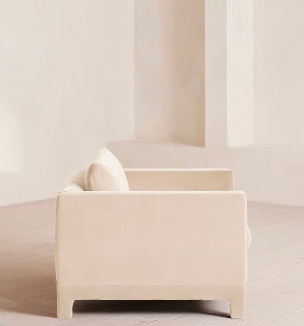 Virelle Kadife Koltuk